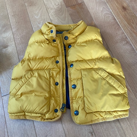New Gap sleeveless jacket.  12-18 months - Picture 5 of 5